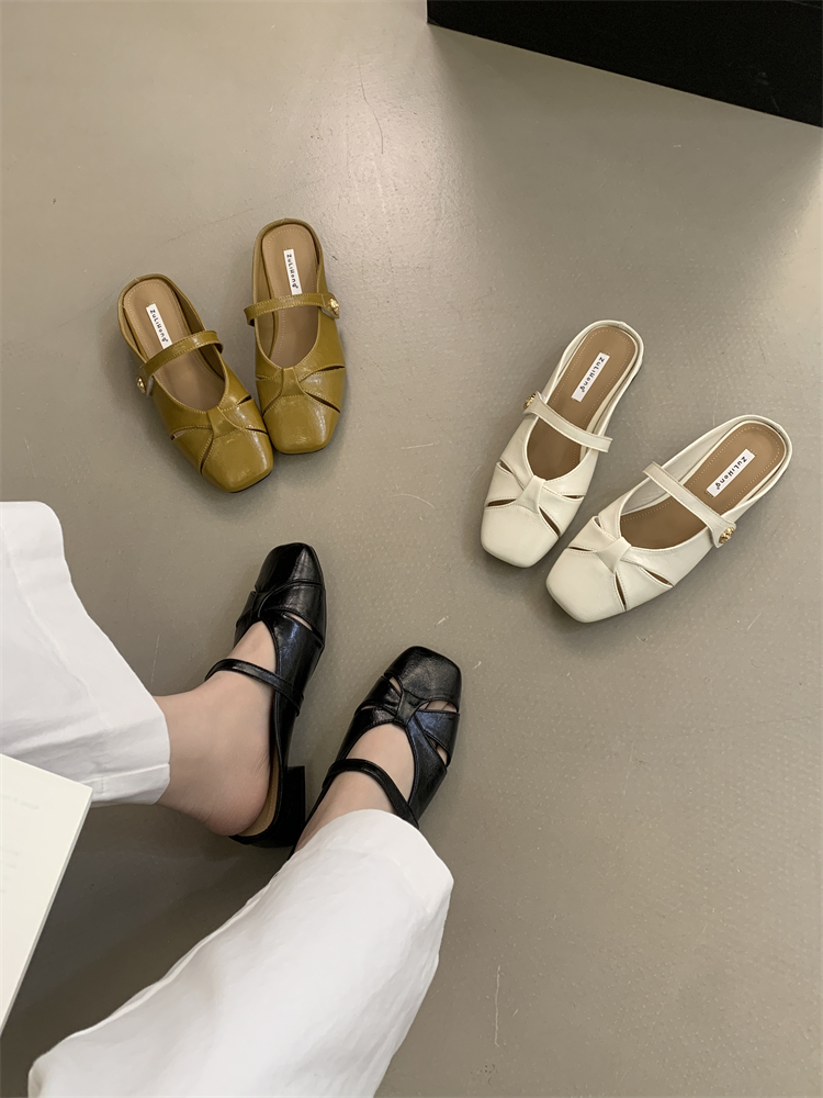 2026 New French Camellia Mule Half Slippers Women Chinese Style Commuter Toe-Covered Summer Slippers